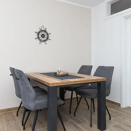 דירה Landwarf Grafthof *