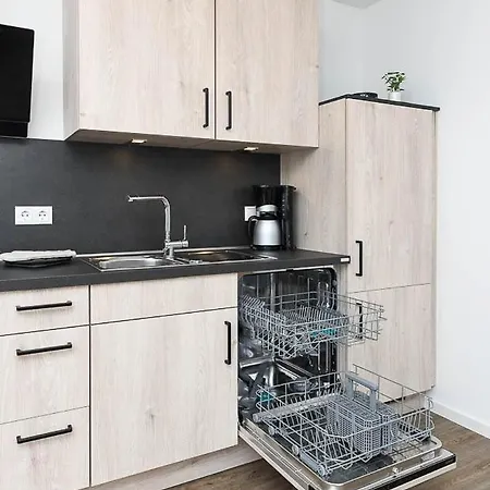 Landwarf Grafthof דירה נויהרלינגרזיל