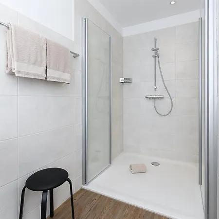 דירה Landwarf Grafthof *