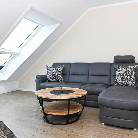 דירה Landwarf Grafthof נויהרלינגרזיל