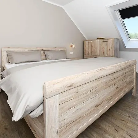 דירה Landwarf Grafthof