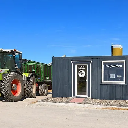 Landwarf Grafthof Neuharlingersiel