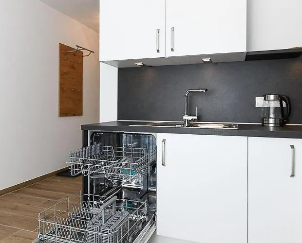 Landwarf Grafthof Нойхарлингерзиль