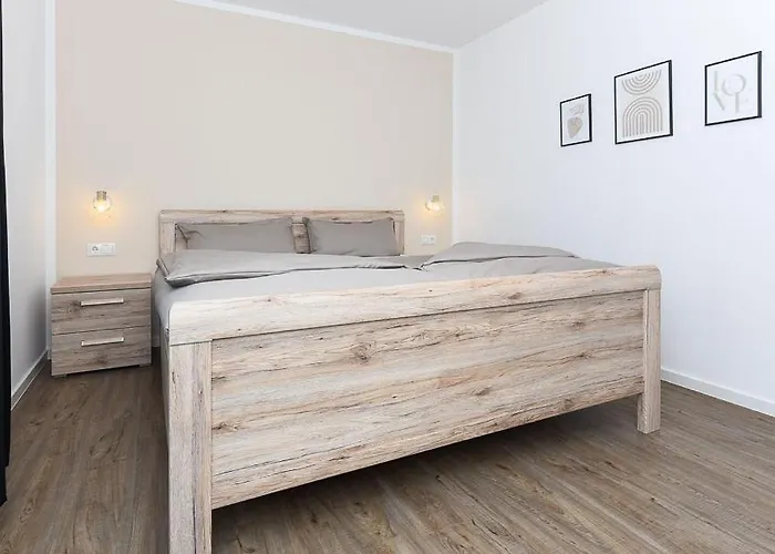 Landwarf Grafthof Нойхарлингерзиль