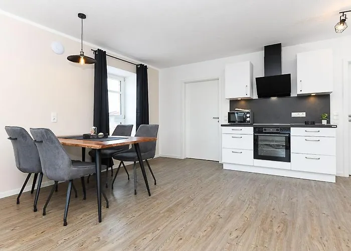 Landwarf Grafthof Апартаменты Нойхарлингерзиль